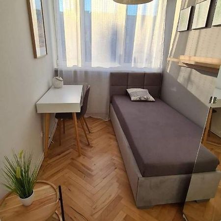 Zaporoska Rondo Wroclaw Ngoại thất bức ảnh